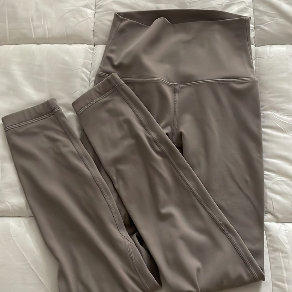 Double lined Lululemon align leggings